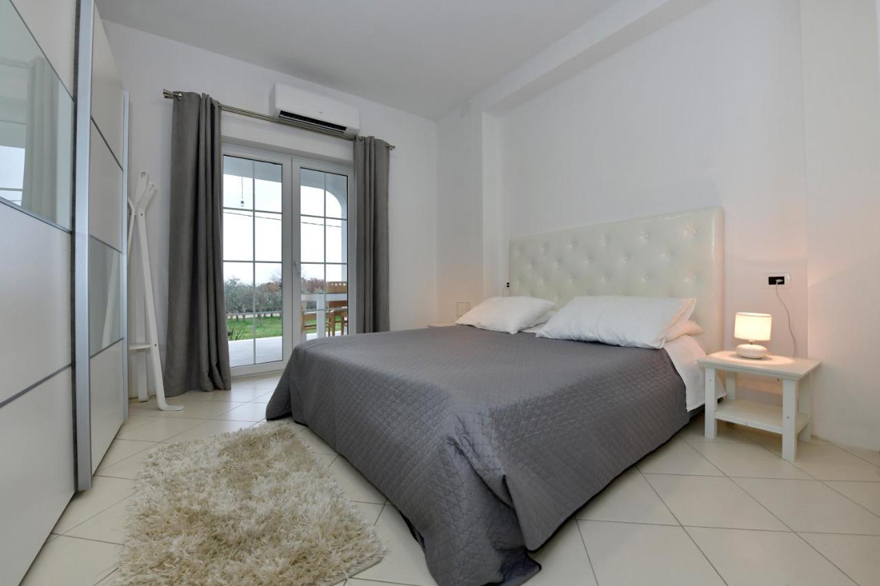 Residence Poreč Buitenkant foto