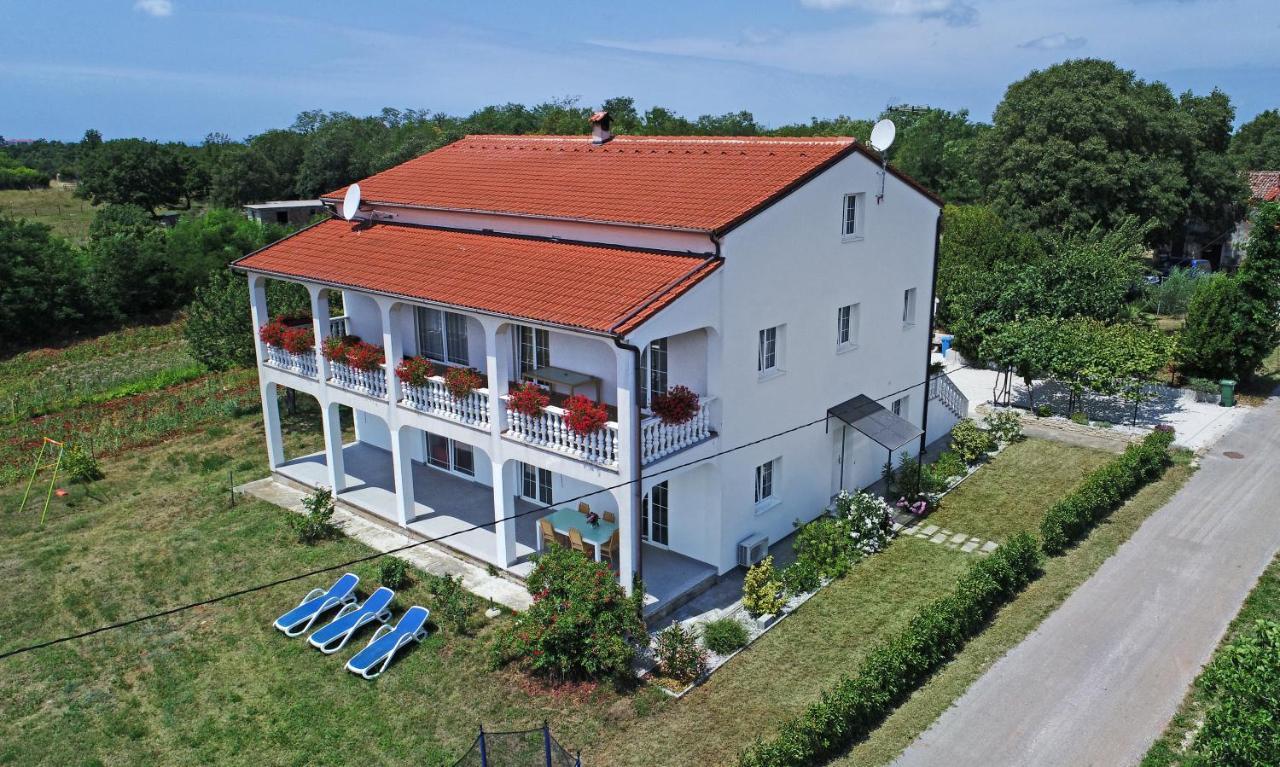 Residence Poreč Buitenkant foto