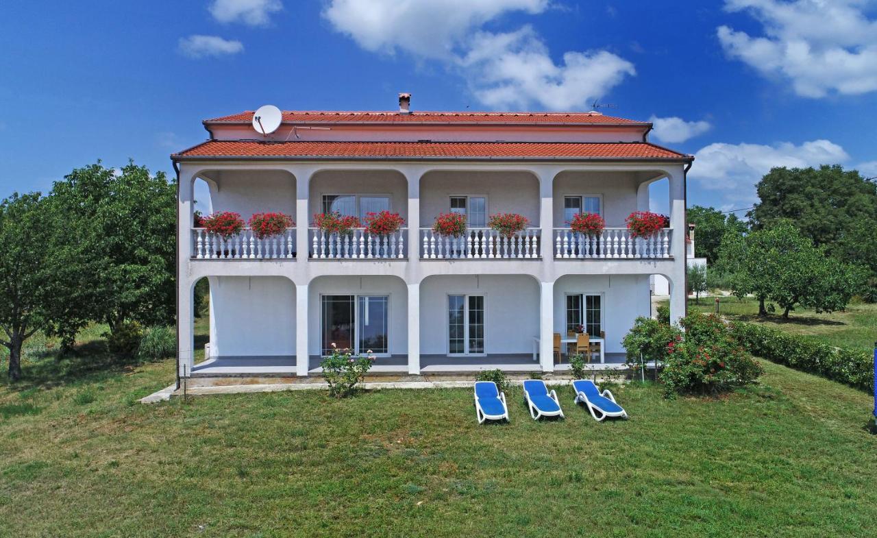 Residence Poreč Buitenkant foto